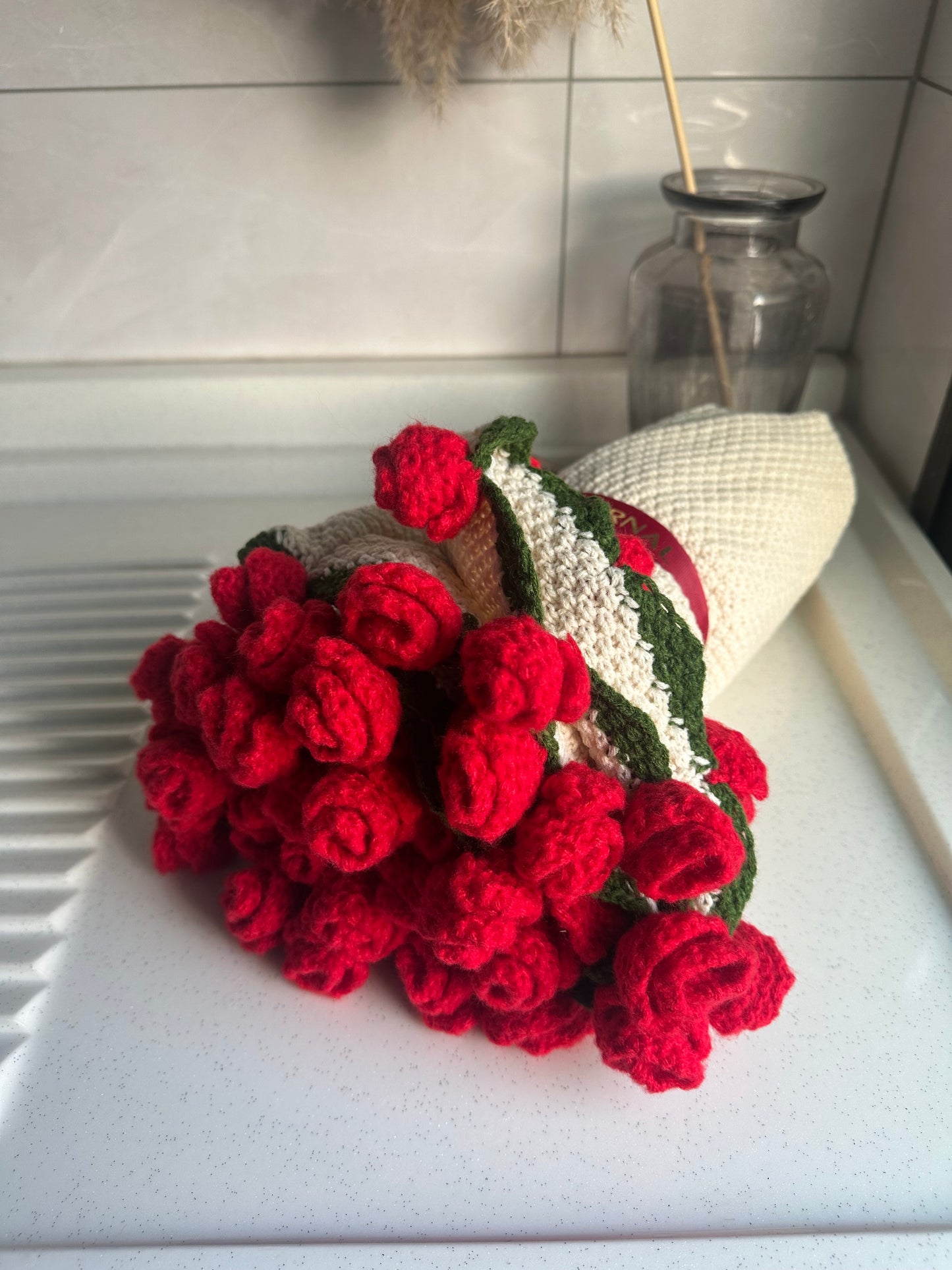 WrapTheLove Finished Flower Bouquet Blanket, Handmade Crochet Rose Bouquet Blanket, Soft Knitted Throw Blanket, Romantic Gift for Birthday, Wedding, Valentine's Day, Mother's Day, Christmas for mum, daughter, girls, and sisters, friends